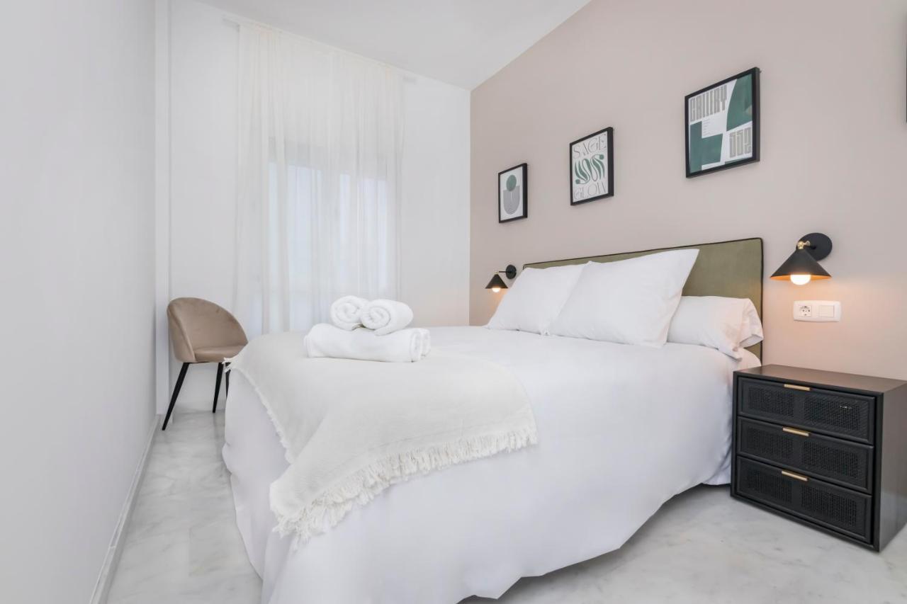 Exclusivo Duplex Carrera Apartment Malaga Exterior photo